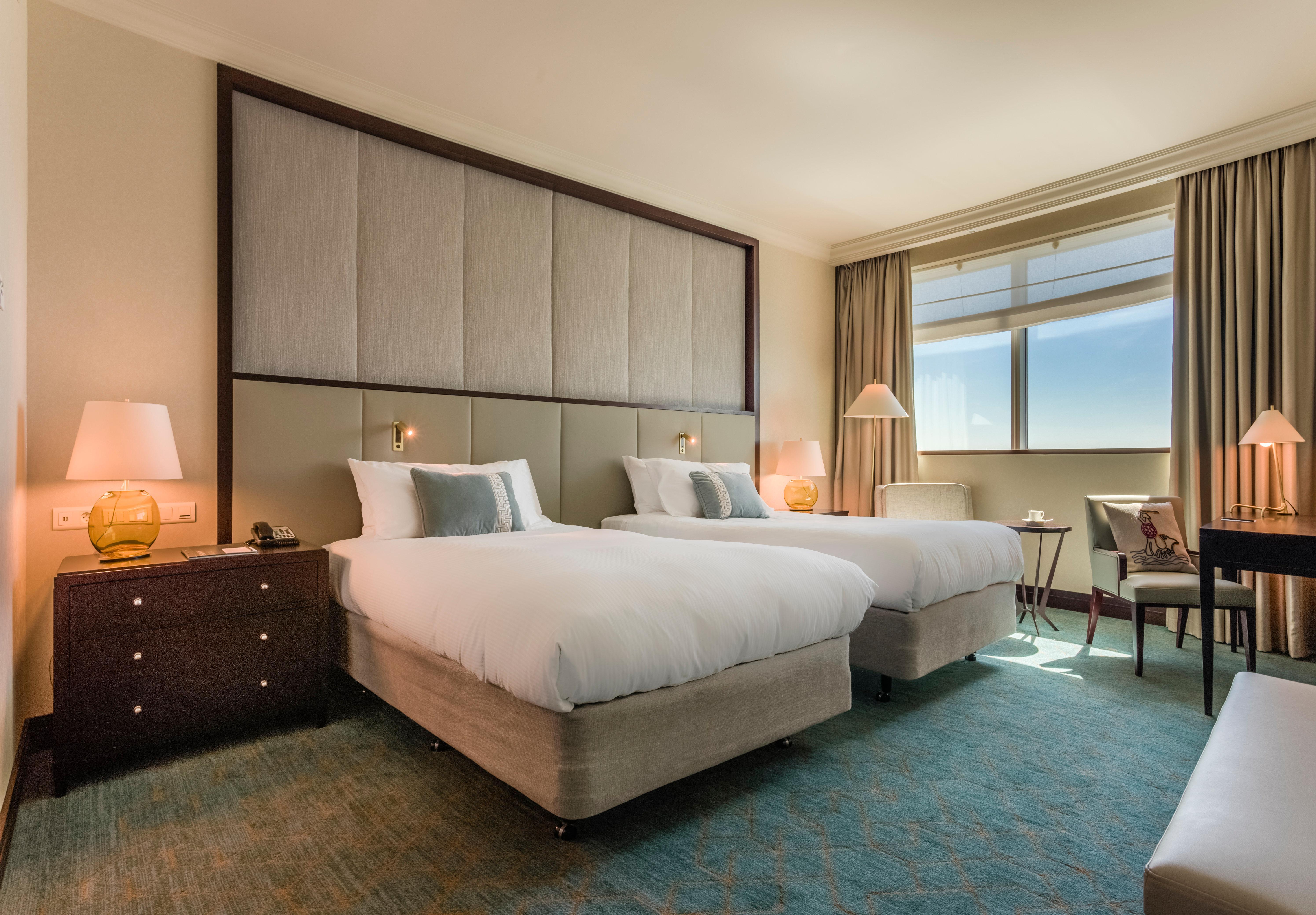 Intercontinental By Ihg Hotel Warszawa
